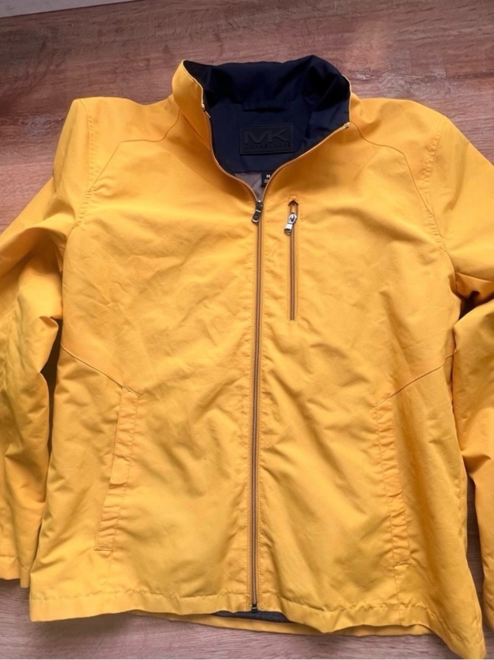 Michael Kors Yellow Hooded Rain Jacket Men’s Size M Lightweight Zip Front